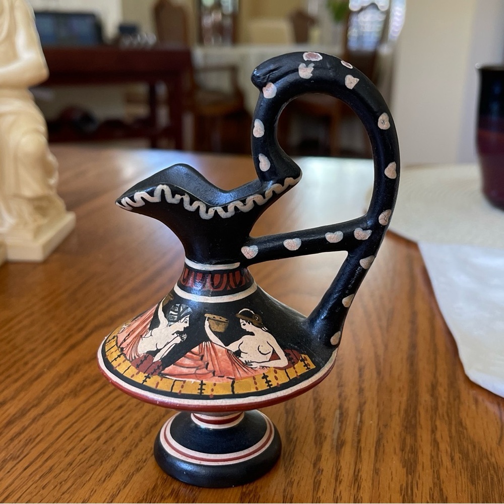 Decorative candle holder
